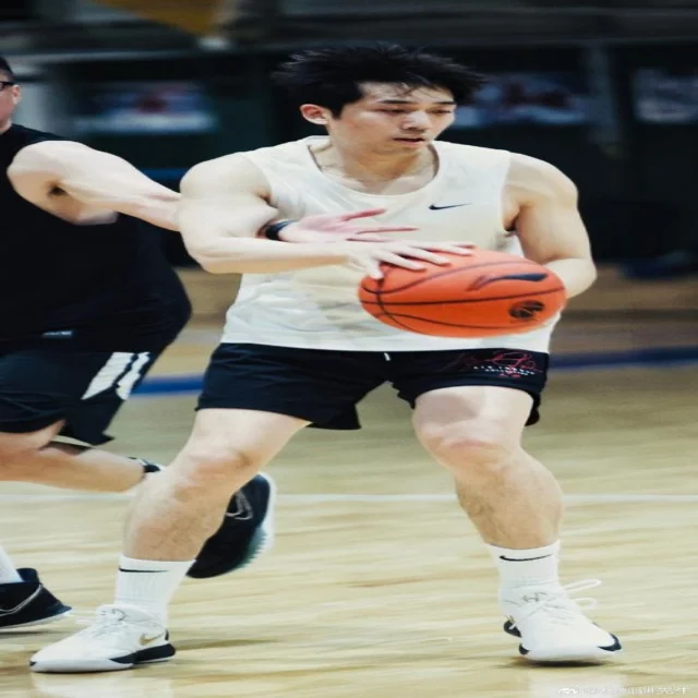 詹姆斯职业生涯得分里程碑再创新高